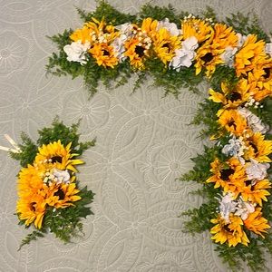 Corner garland and tie back sunflower theme